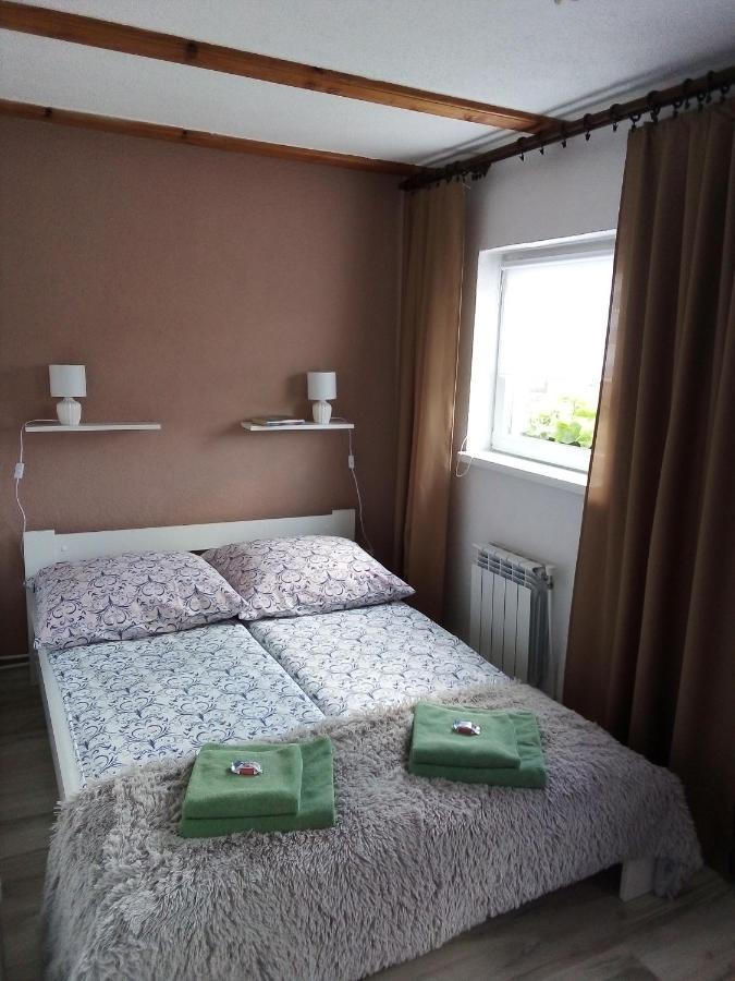 Domek Na Prerii Ustrzyki Dolne Exterior photo