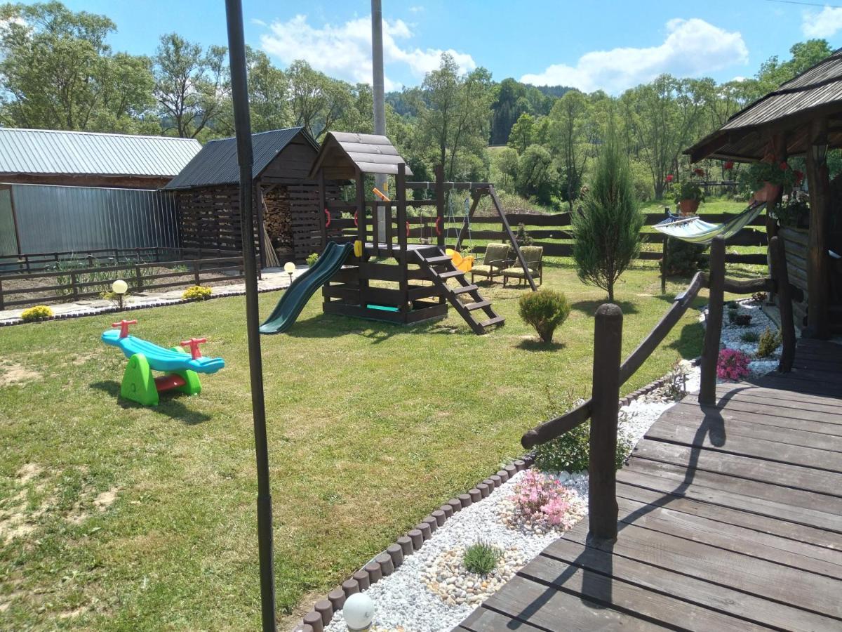 Domek Na Prerii Ustrzyki Dolne Exterior photo